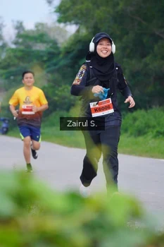 Runner Photo 2060974