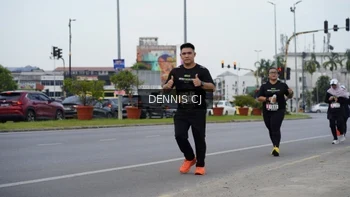Runner Photo 2061078