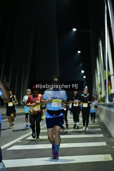 Runner Photo 2061119