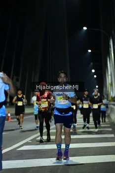 Runner Photo 2061155