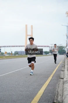 Runner Photo 2061173