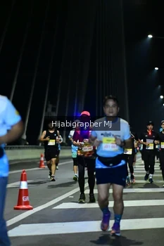 Runner Photo 2061198