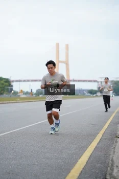 Runner Photo 2061241