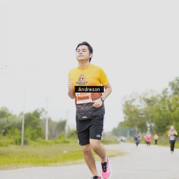 Runner Photo 2061320