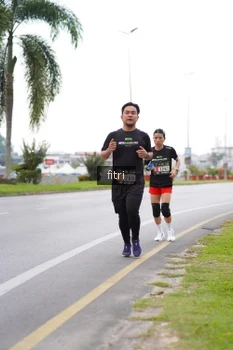 Runner Photo 2061441