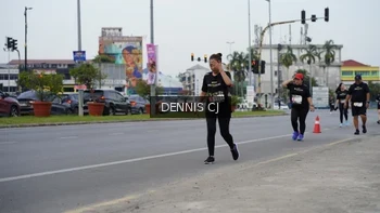Runner Photo 2061611