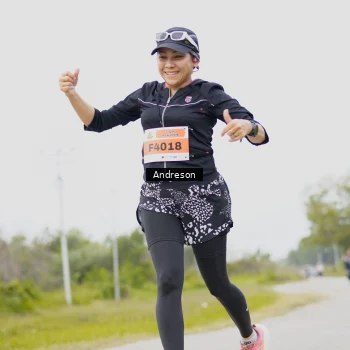 Runner Photo 2061670