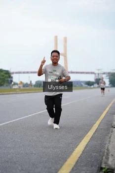 Runner Photo 2061780