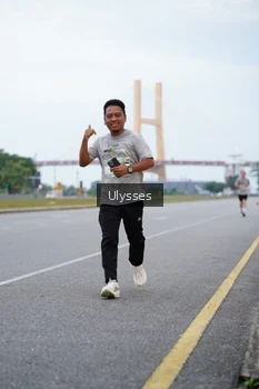 Runner Photo 2061813