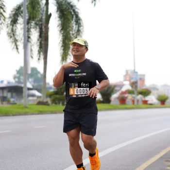 Runner Photo 2061910