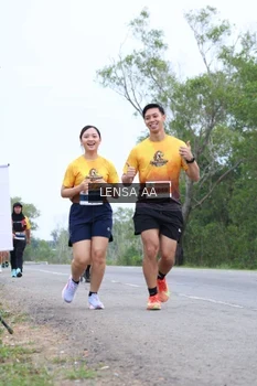 Runner Photo 2061915