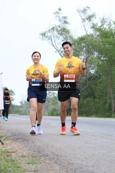 Runner Photo 2061941