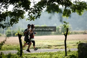 Runner Photo 2061971