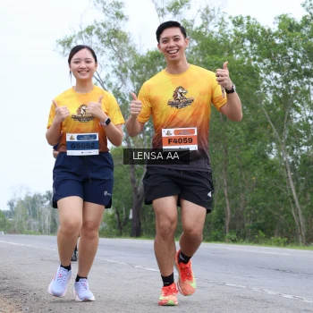 Runner Photo 2062093