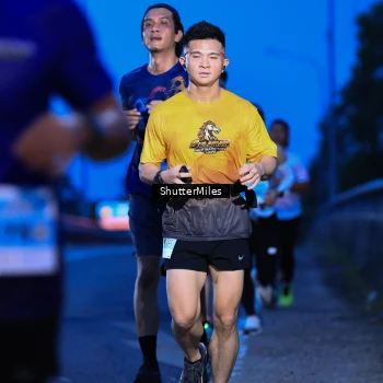 Runner Photo 2062120