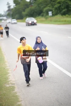 Runner Photo 2062246