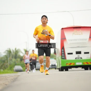 Runner Photo 2062258
