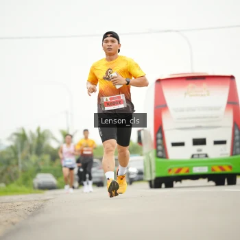 Runner Photo 2062281