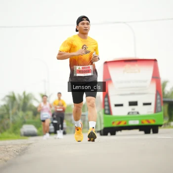 Runner Photo 2062295