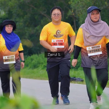 Runner Photo 2062407