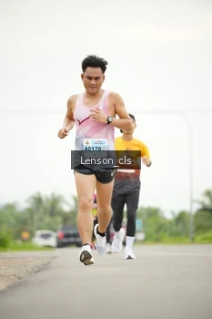 Runner Photo 2062412