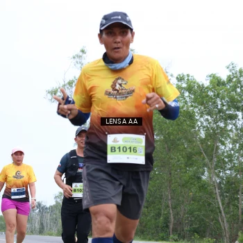 Runner Photo 2062432