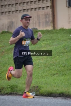 Runner Photo 2062846