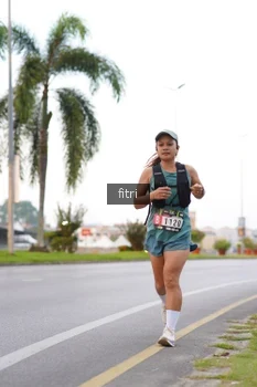 Runner Photo 2062900
