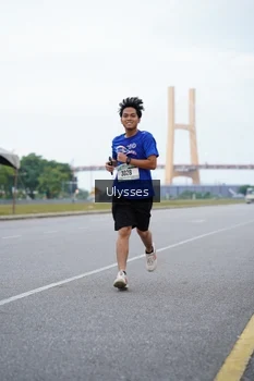 Runner Photo 2062940
