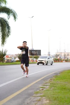 Runner Photo 2062999