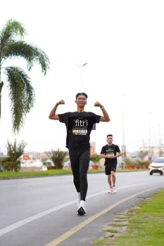 Runner Photo 2063038