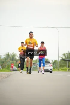 Runner Photo 2063055