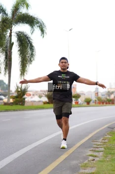 Runner Photo 2063081