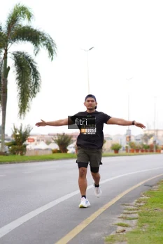 Runner Photo 2063093