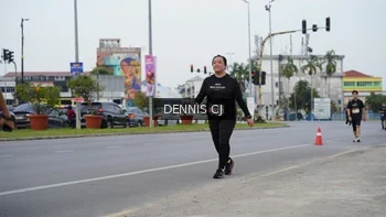 Runner Photo 2063111