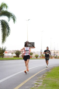 Runner Photo 2063151