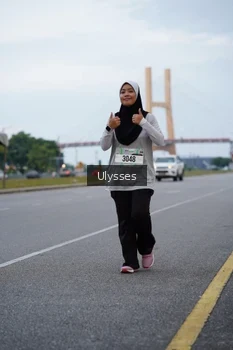 Runner Photo 2063210