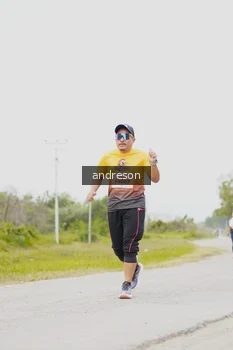 Runner Photo 2063256