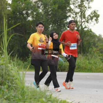 Runner Photo 2063290