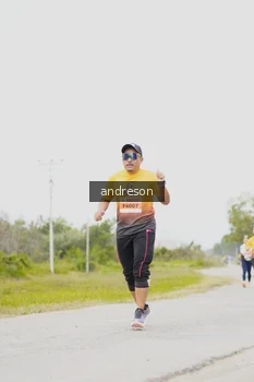 Runner Photo 2063296