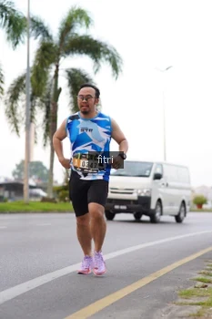 Runner Photo 2063317
