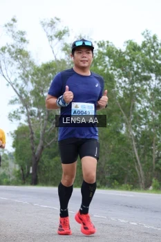 Runner Photo 2063318