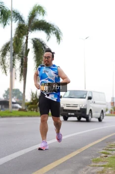 Runner Photo 2063321