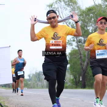 Runner Photo 2063383