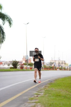 Runner Photo 2063405