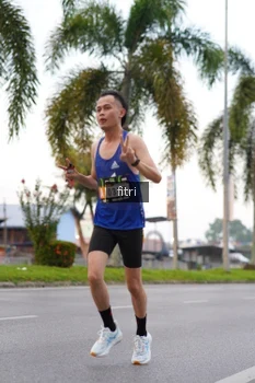 Runner Photo 2063412