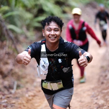 Runner Photo 2063454