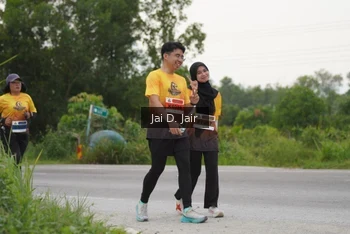 Runner Photo 2063498