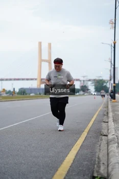 Runner Photo 2063538