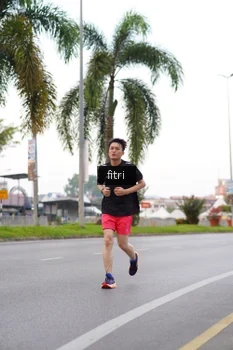 Runner Photo 2063548